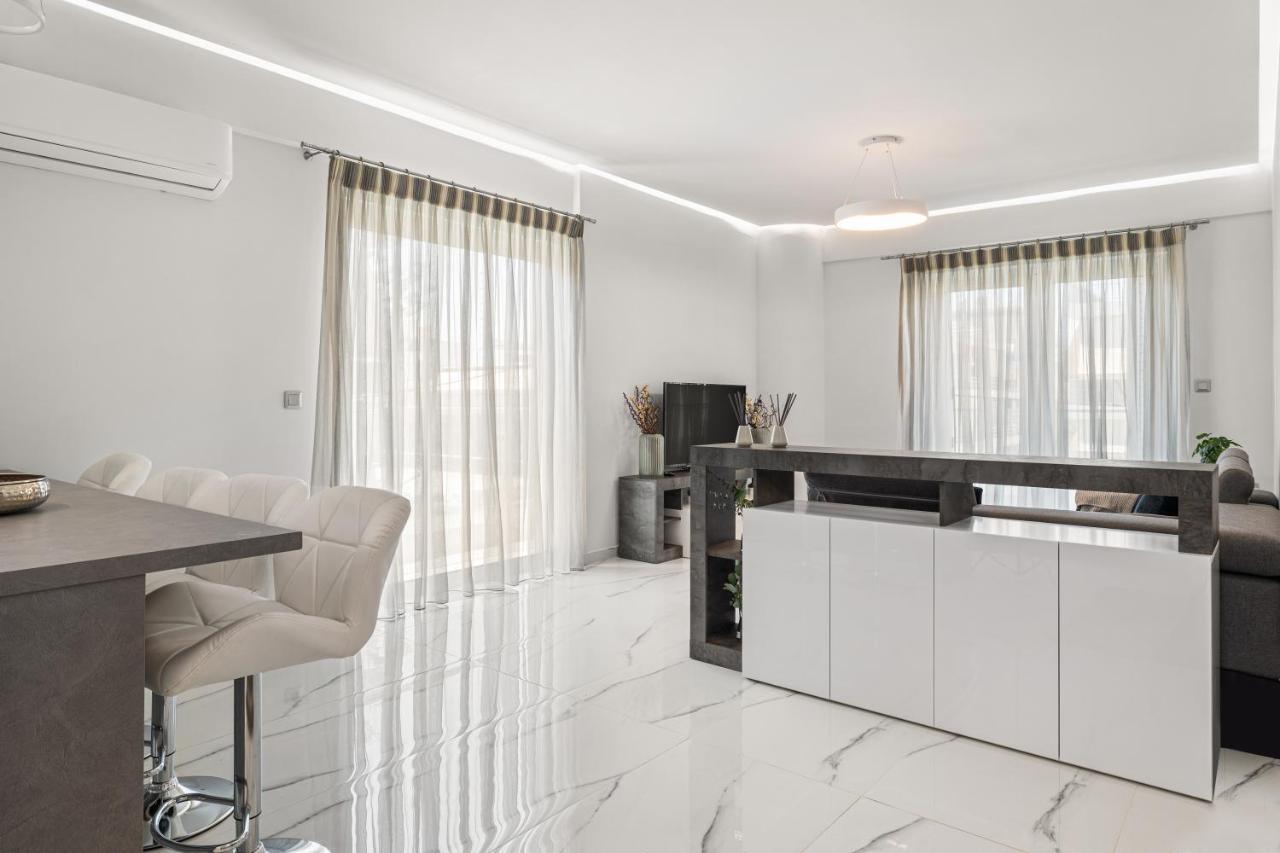 Apartment Billymare Glyfada *